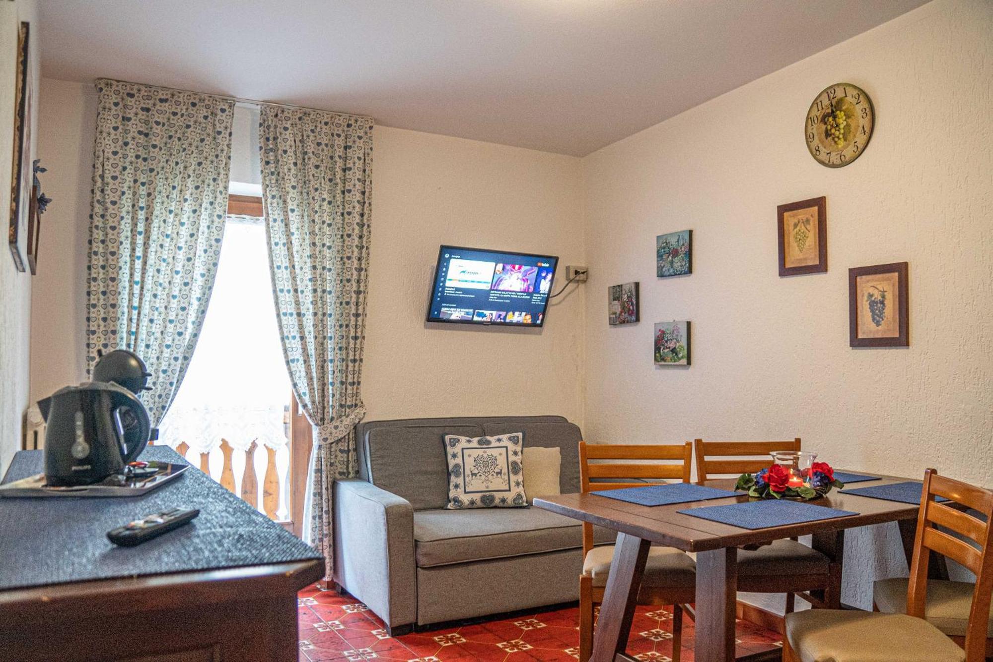 Maison Ostaria Myholidaylivigno Buitenkant foto