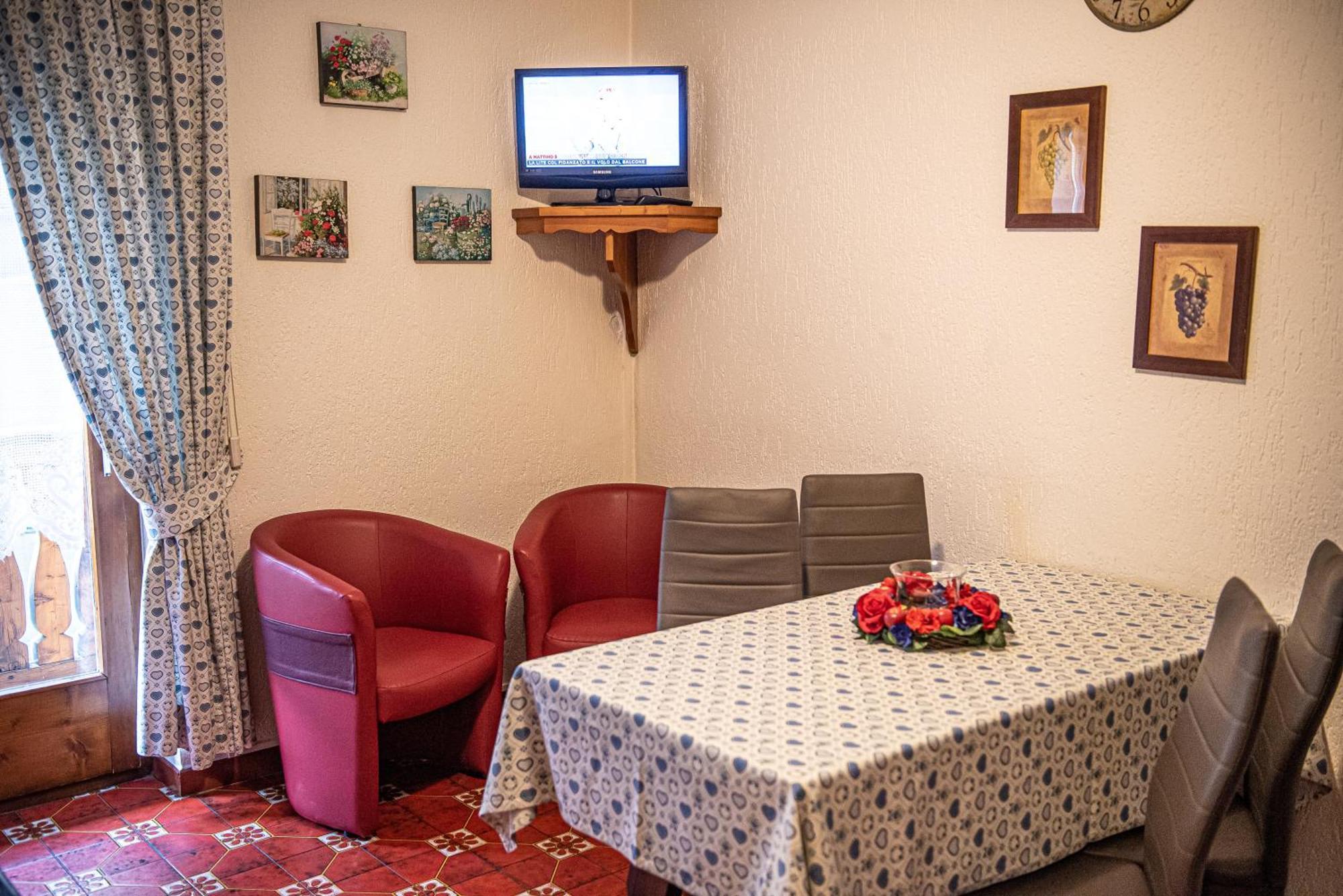 Maison Ostaria Myholidaylivigno Buitenkant foto